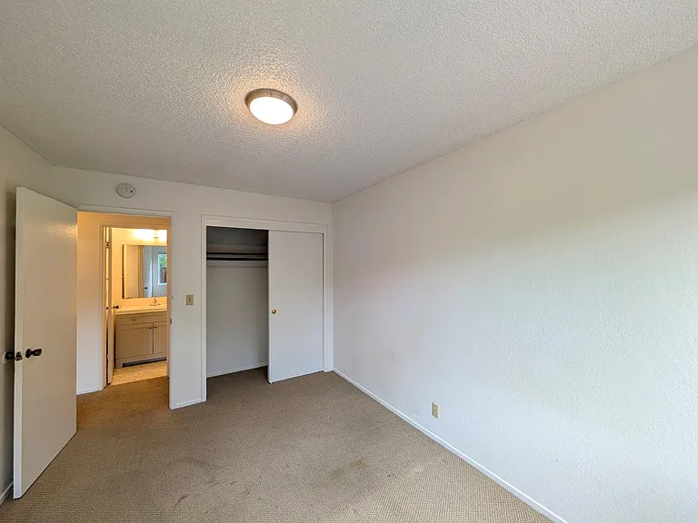 1925 Delaware St #1C — Photo 26