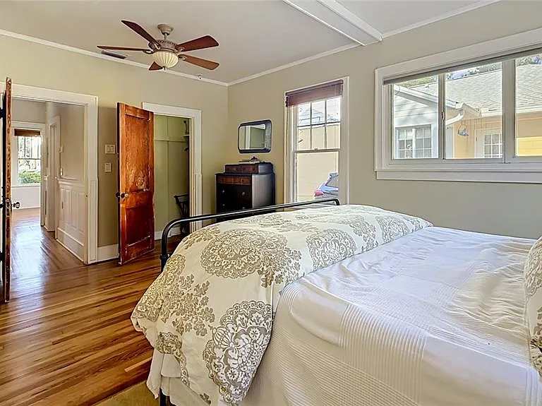 1620 Park Lake St — Photo 30