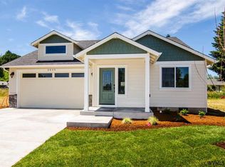 522 NE Fern Ave, Dallas, OR 97338