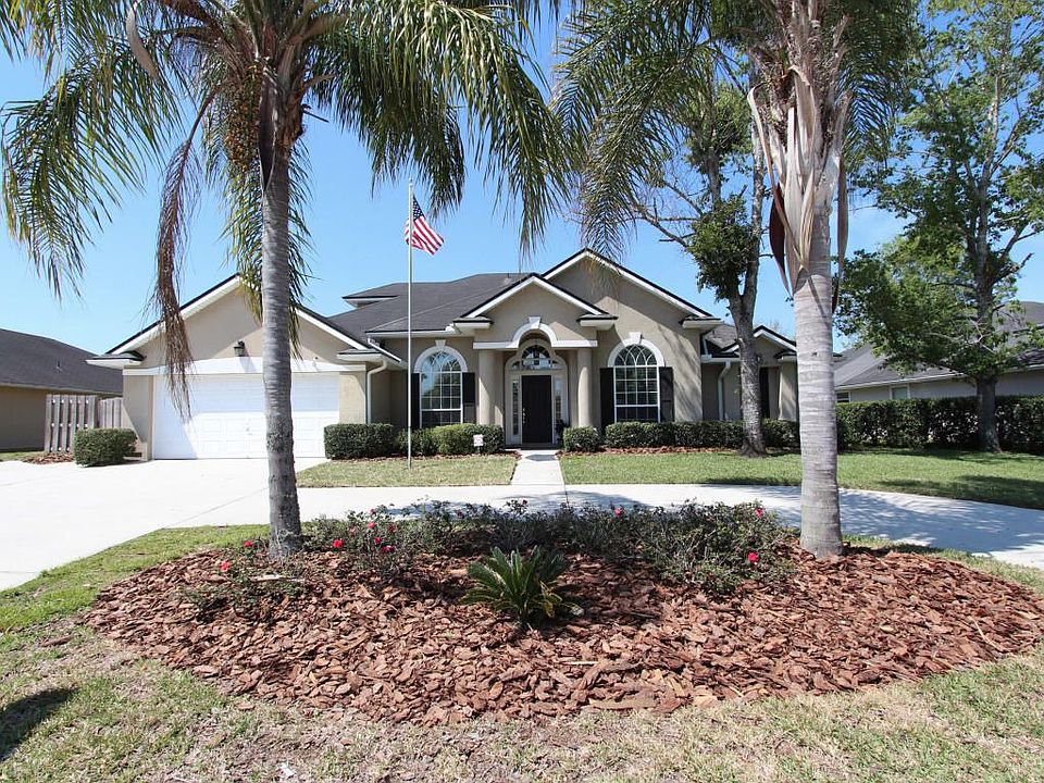 1st image of 12080 Lake Fern Dr