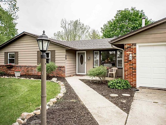 4th image of 6159 S Appaloosa Dr