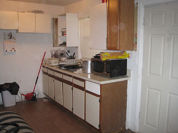 4th image of 4968 Lescot Ln