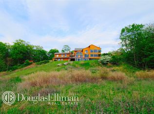 858 Cow Hough Rd, New Paltz, NY 12561