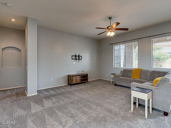 4th image of 11042 W Caracara Dr