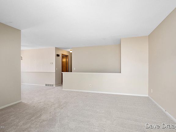 4th image of 2265 Radcliff Cir SE #67