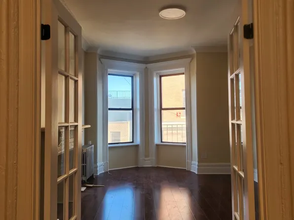 338 14th Street image 1 of 6