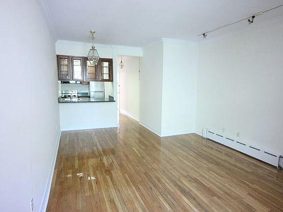 2nd image of 443 W 50th St APT 4E