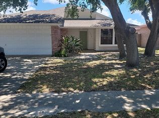 2230 Bird Island Dr, Corpus Christi, TX 78418