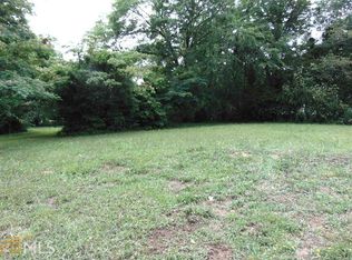 304 S Madison Ave, Eatonton, GA 31024