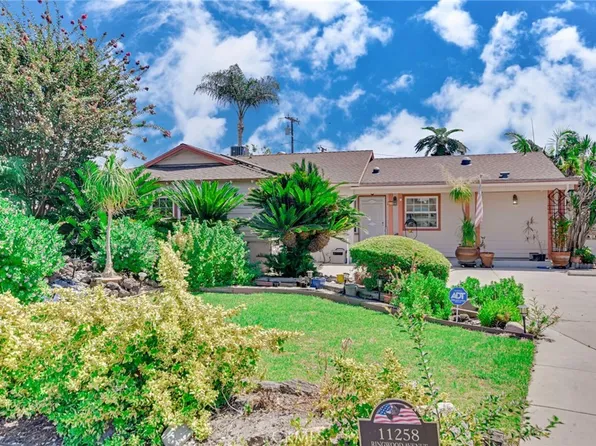 11258 Ringwood Ave, Santa Fe Springs, CA 90670