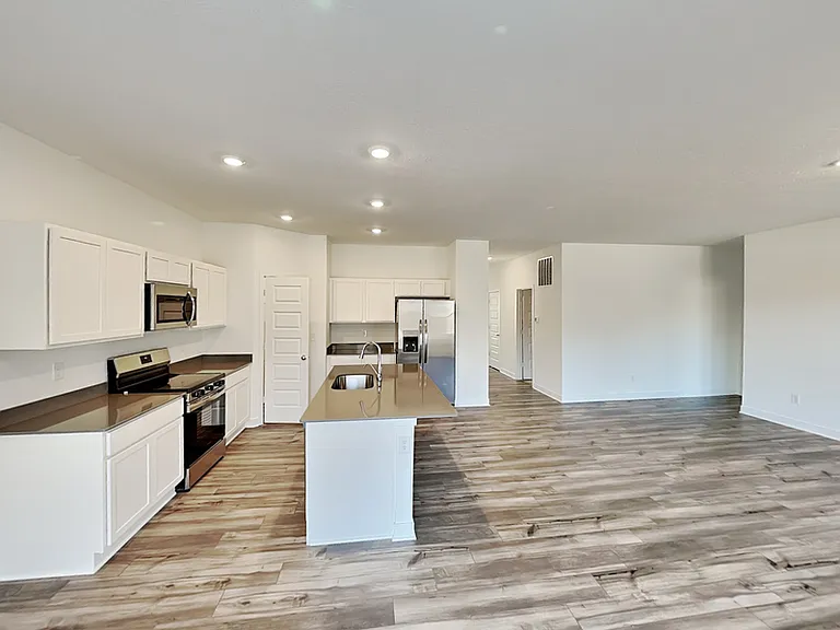 11710 Cotterill Way — Photo 3