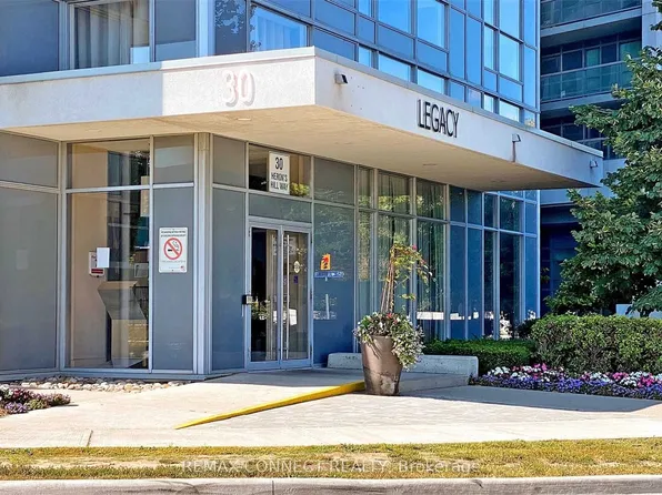 30 Herons Hill Way, Toronto, ON