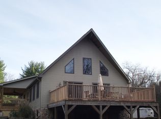 425 Patla Rd, Sweet Valley, PA 18656