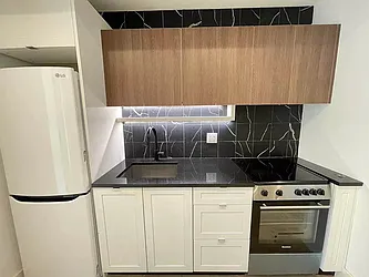 Rented by Tapiro Realty