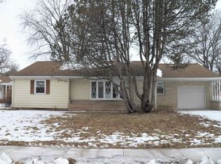 1338 Bond St, Green Bay, WI 54303