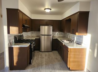4824 N 104th St APT 14, Milwaukee, WI