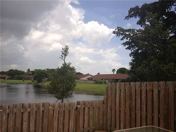 3rd image of 1061 NW 50th Dr