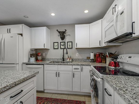 5th image of 3627 E FRIESS Drive