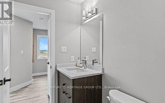 3rd image of 3557 Colonol Talbot Rd #3