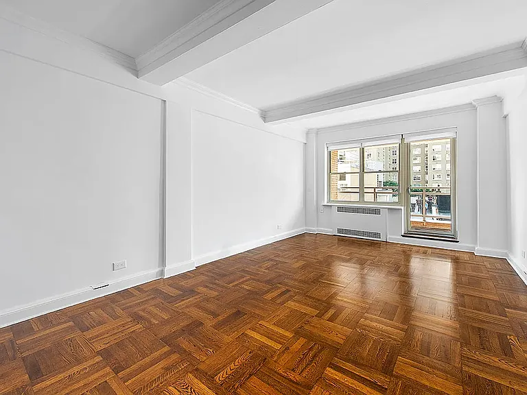 300 E 57th St #4J — Photo 1