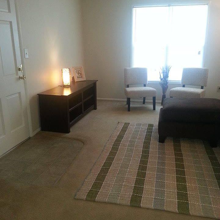 Living Room_03222018