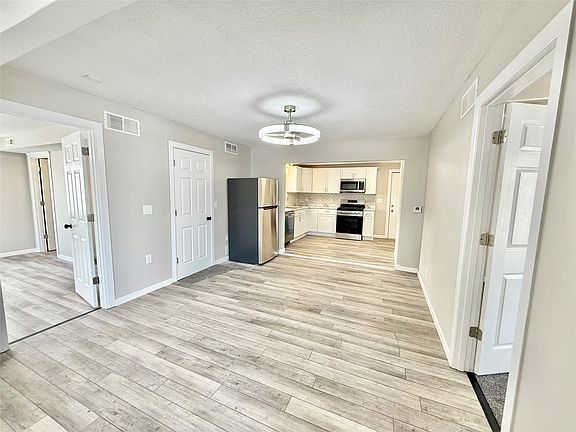 5th image of 1610 5th St