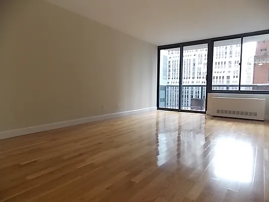 Rented by Stonehenge NYC LLC | media 12