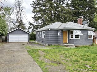 704 NE 118th Ave, Portland, OR 97220