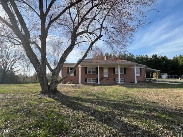 9101 Cornwall Rd, Oxford, NC 27565
