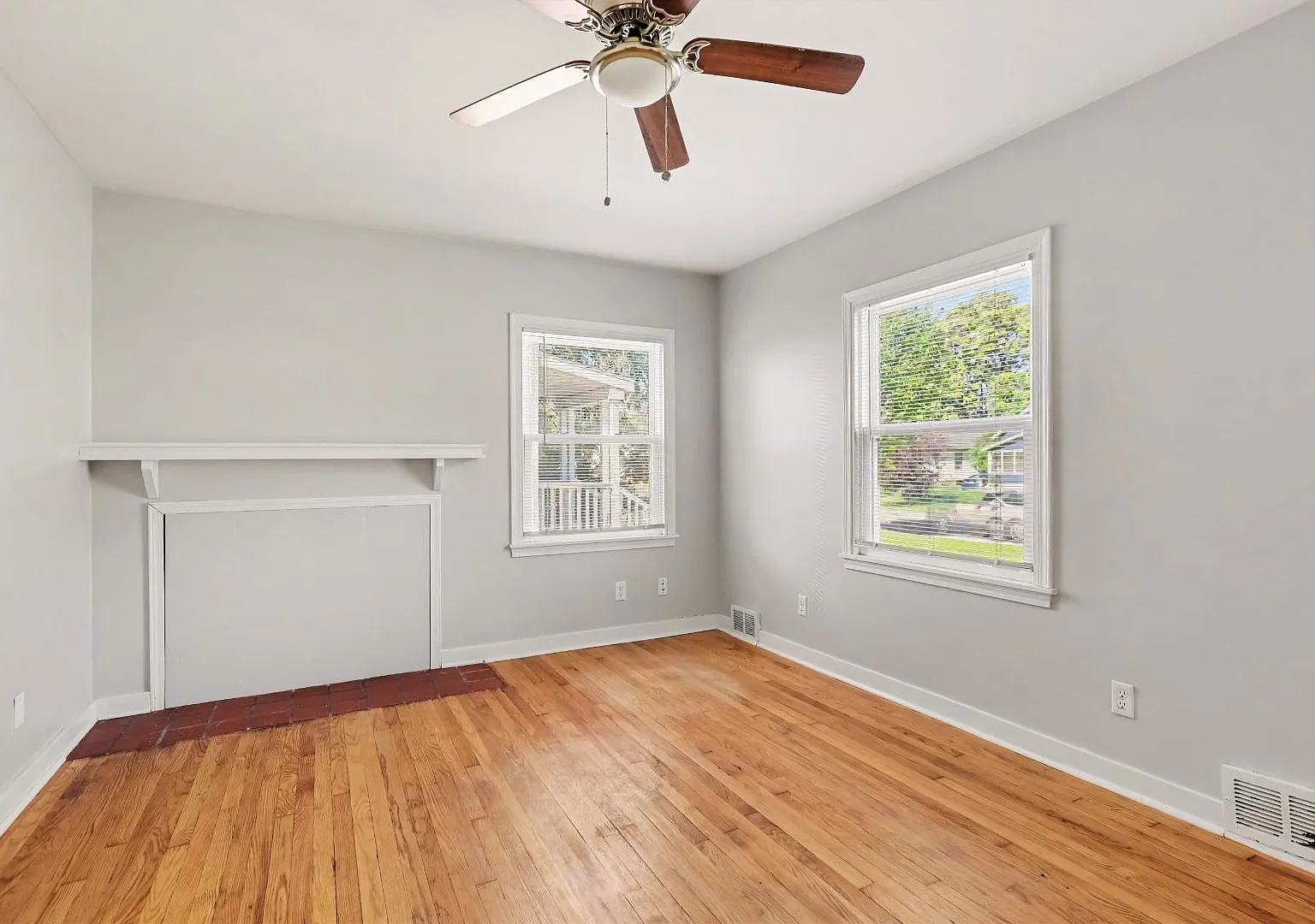1114 Boston Street Southeast — Photo 2