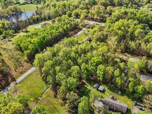 5800 Appling Rd, High Point, NC 27263