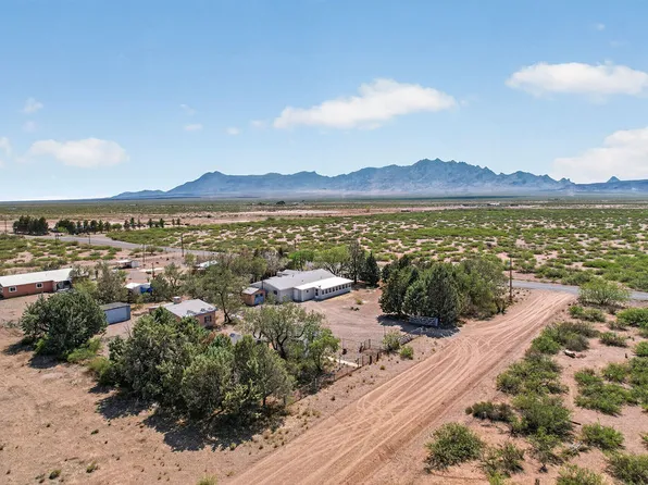 7865 Franklin Rd SE, Deming, NM 88030