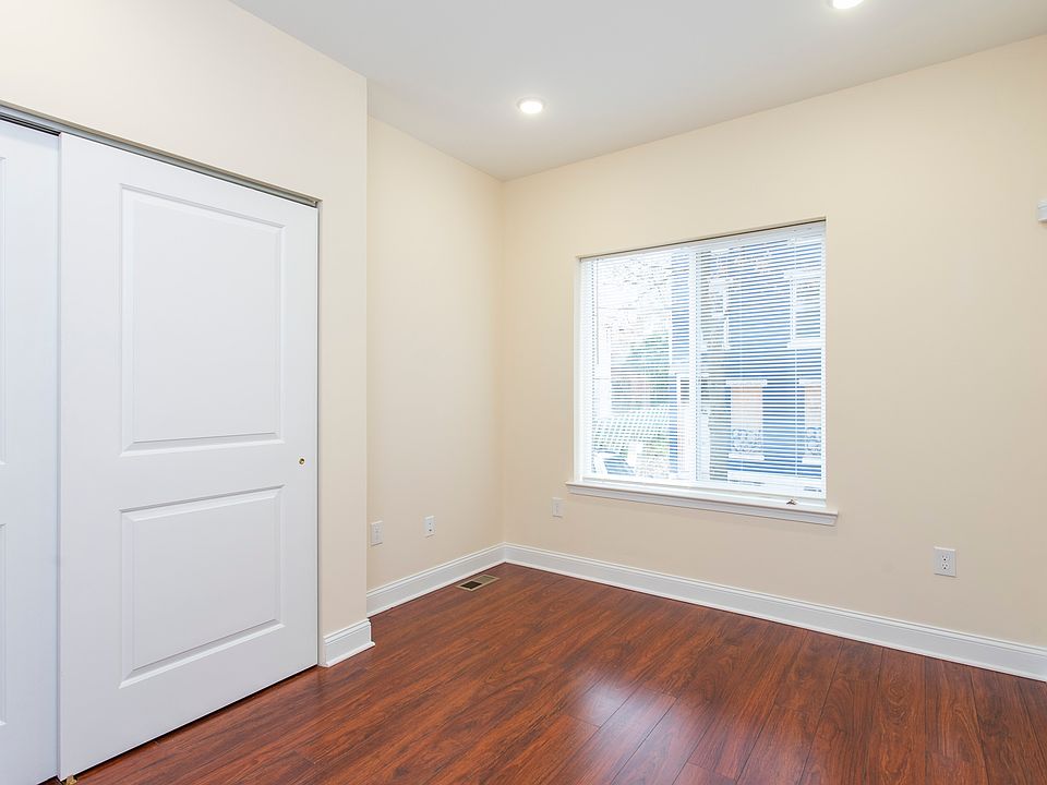 1st image of 1641 W Stiles St #1