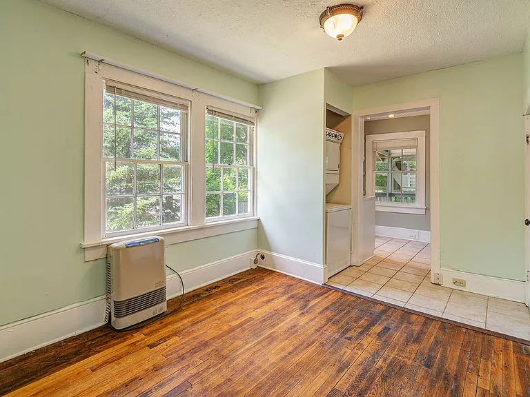 27 Short Madison Ave — Photo 6