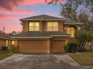 8567 Baywood Vista Dr, Orlando, FL 32810