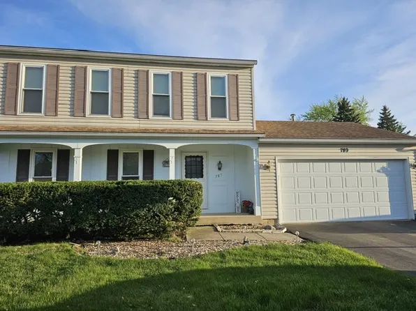 789 Hemlock Ln, Carol Stream, IL 60188