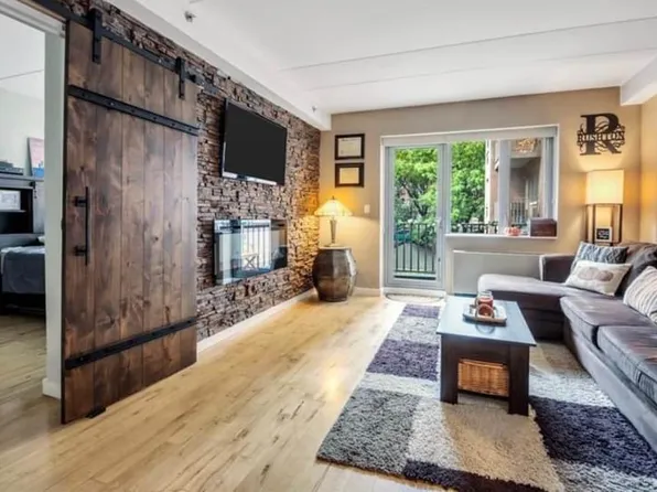 1810 3rd Avenue image 1 of 15