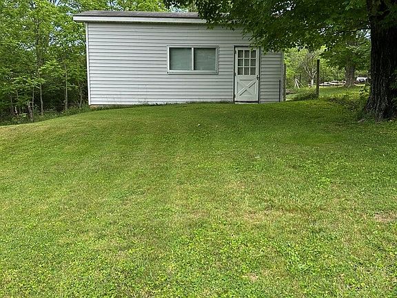 3rd image of 1265 Adria Rd