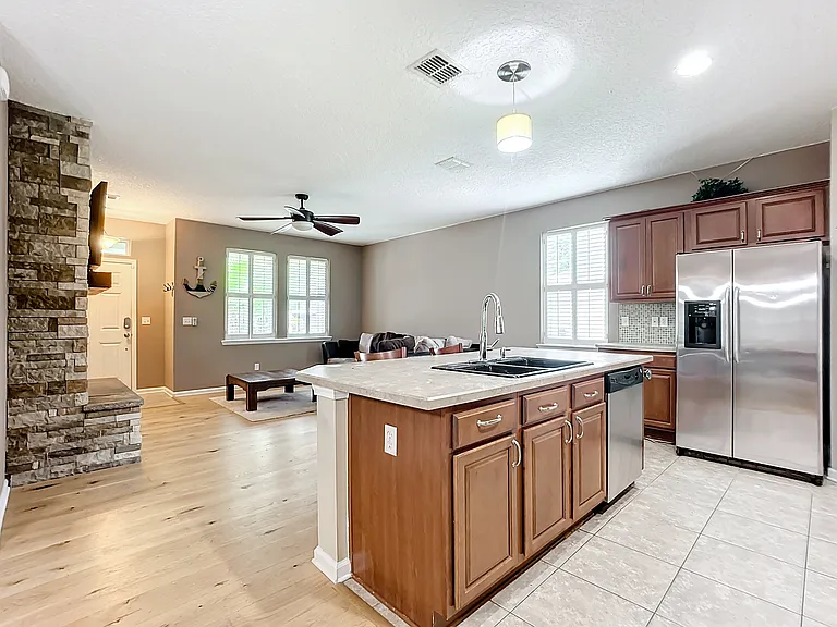 11383 Emilys Crossing Ct — Photo 9