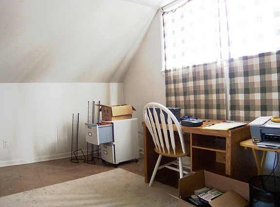 5th image of 4819 Dickens Dr