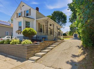 225 Mount Pleasant St, Fall River, MA 02720