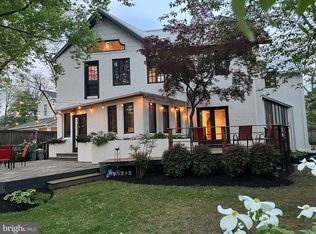 4544 30th St NW, Washington, DC 20008