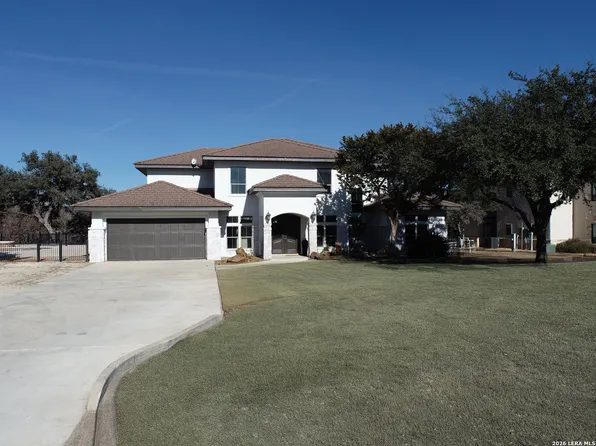 118 Skipping Stone, ConCan, TX 78838
