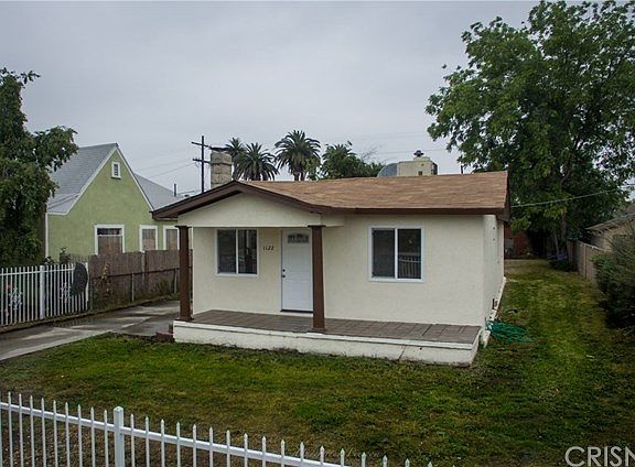 3rd image of 1122 W 74th St