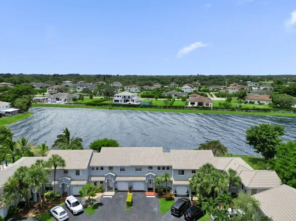 4737 Grapevine Way, Davie, FL 33331