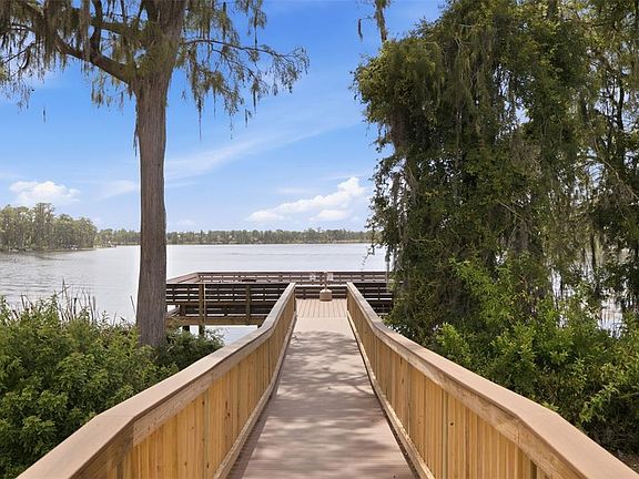 3rd image of 11508 OYSTER BAY CIRCLE