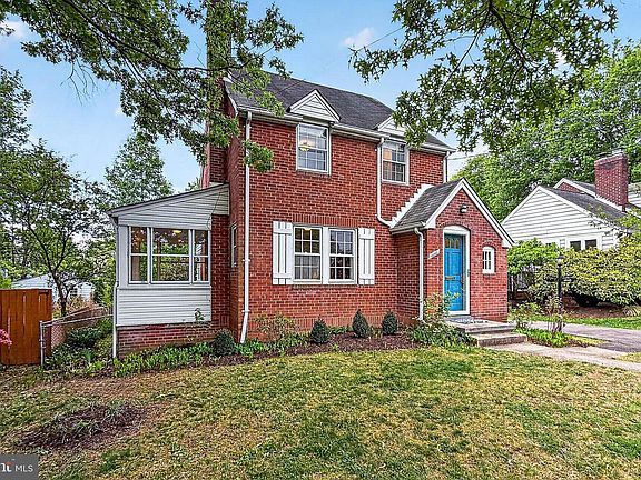 4th image of this home