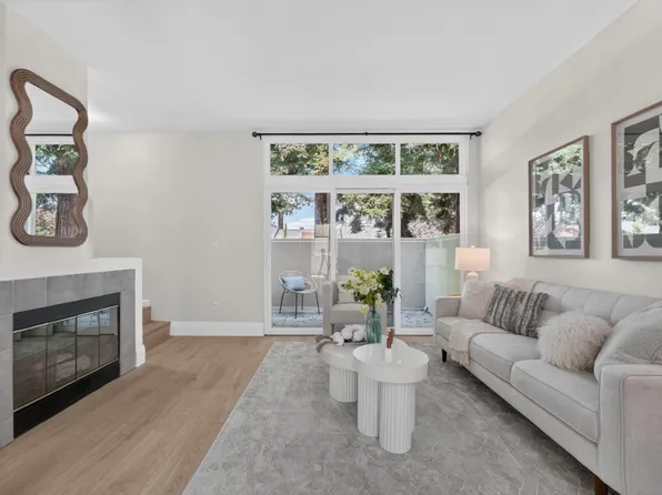 379 Dunsmuir Ter Unit 3, Sunnyvale, CA 94085