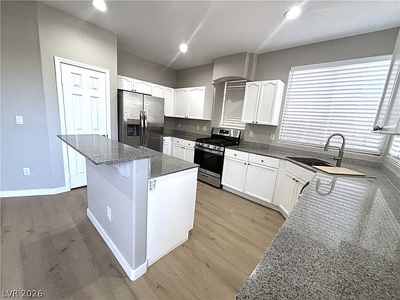 4th image of 6811 Rose Mallow St