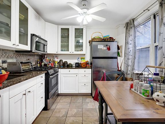 2nd image of 221 E 50th St APT 2F